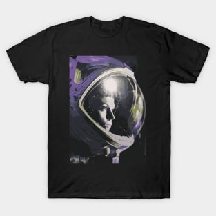 Alien movie (1979): Ripley in Helmet Poster Print T-Shirt